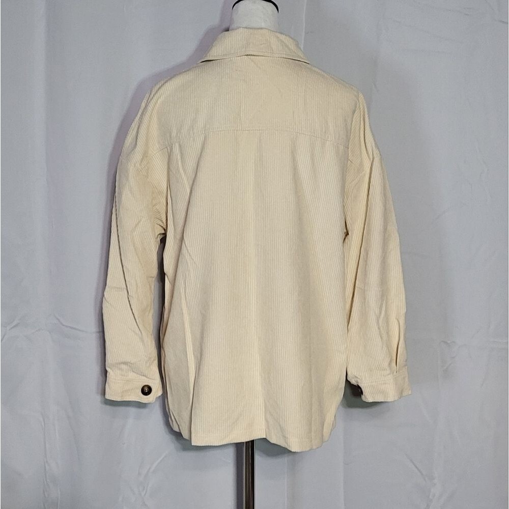 Simplee Ivory Cream NWT Oversized Corduroy Sweater Jacket (Shacket) Size Small - Picture 13 of 14